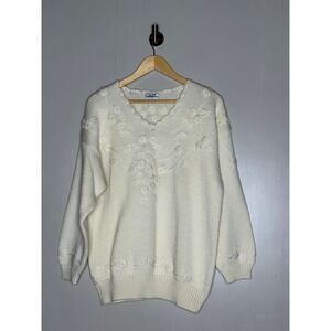 Vintage Inspired Cream Floral Embroidered Knit Sweater Scallop Neck PARA M